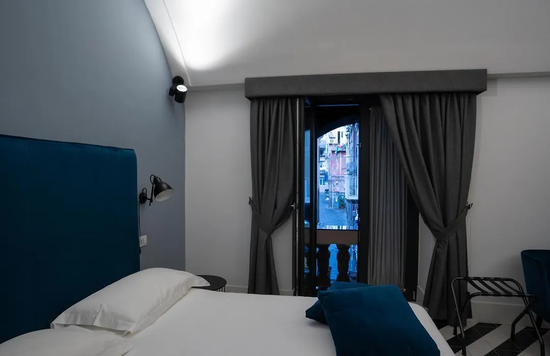 Suite Pulcinella- Lp Suite In Naples Hystorical Center-1